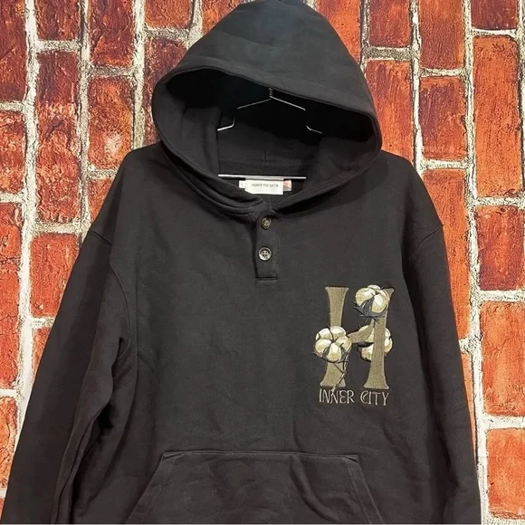 “Honor The Gift Black Hoodie 2023 Small – New” - Picture 2 of 8